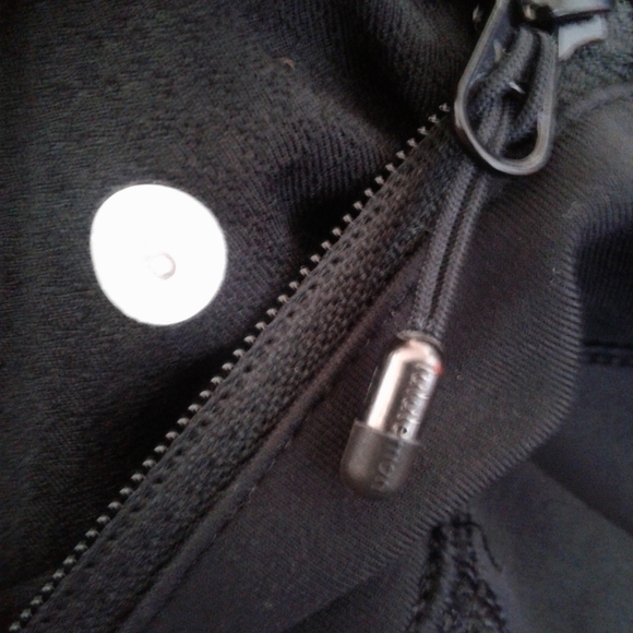 Lululemon Run For Your Life Crop Capri Leggings 6 - Picture 5 of 6